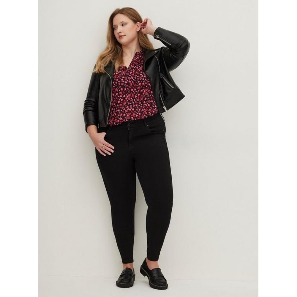 Torrid Georgette Hi-Low Pullover Long Sleeve Blouse Black Heart Print 1 1X 14 16 - Picture 2 of 9